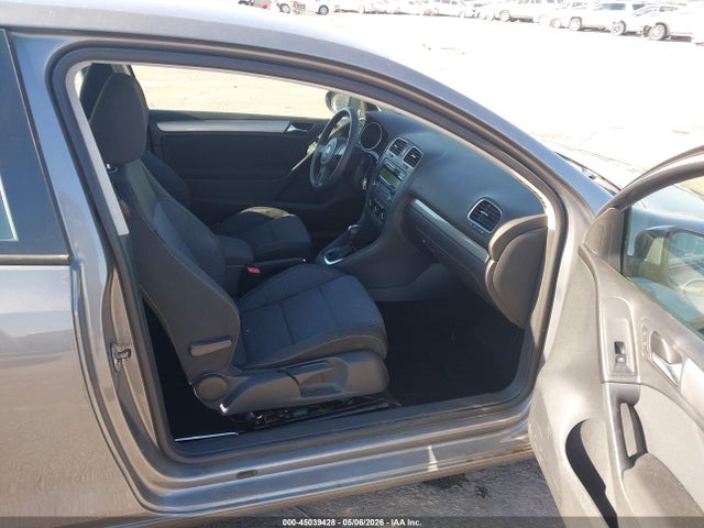 Продаж на аукціоні авто 2013 Volkswagen Golf 2.5l 2-door, vin: WVWBB7AJ2DW036875, номер лоту: 45039428
