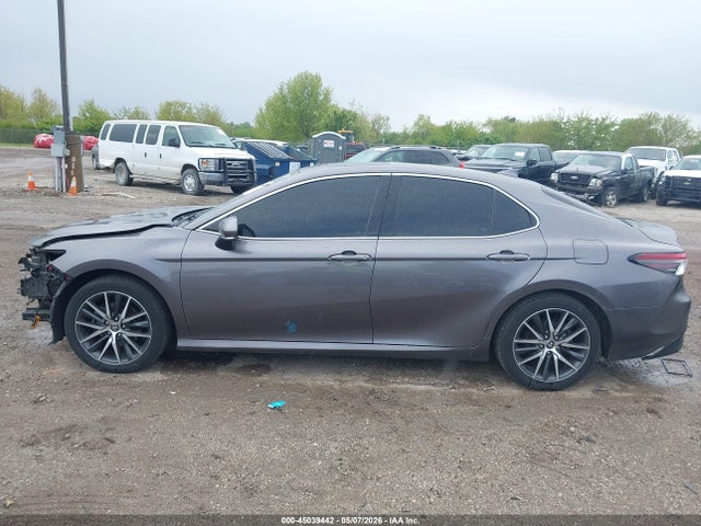 4T1F31AK2NU577079 Toyota Camry Xle Hybrid