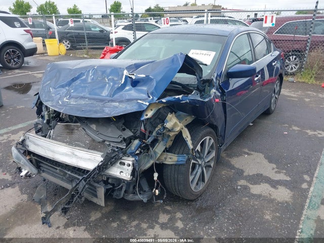 Nissan Altima 2.5 Sr 2017 1N4AL3AP2HC115014 Image 2