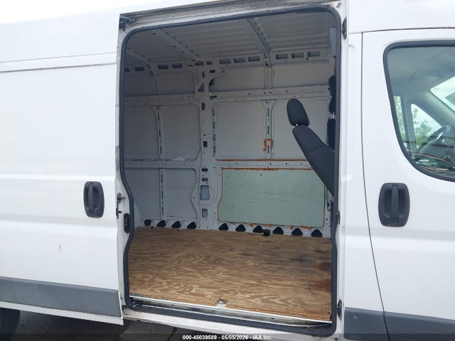 Продажа на аукционе авто 2015 Ram Promaster 2500 High Roof, vin: 3C6TRVDD0FE501765, номер лота: 45039589