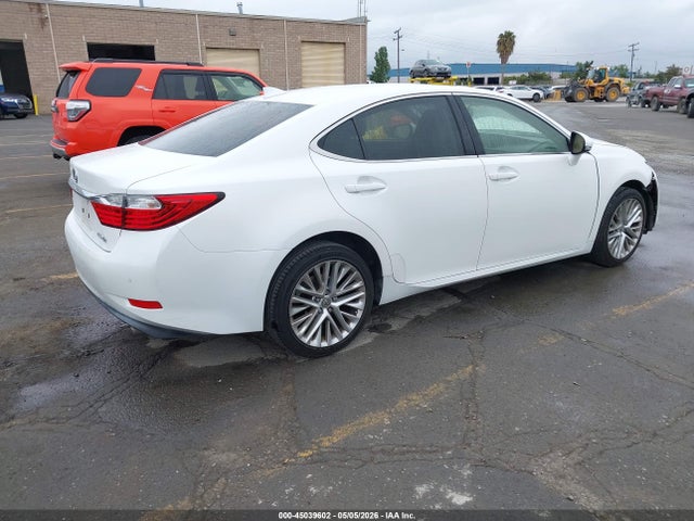 Lexus ES 350 2015 JTHBK1GG6F2184593 Image 4