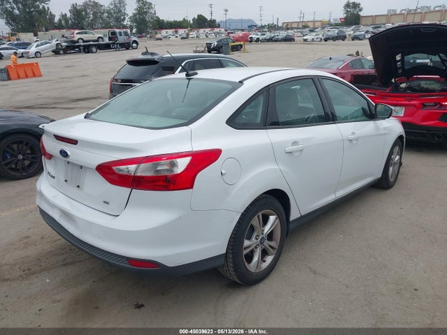 45039623 :رقم المزاد ، 1FADP3F24DL374208 vin ، 2013 Ford Focus Se مزاد بيع