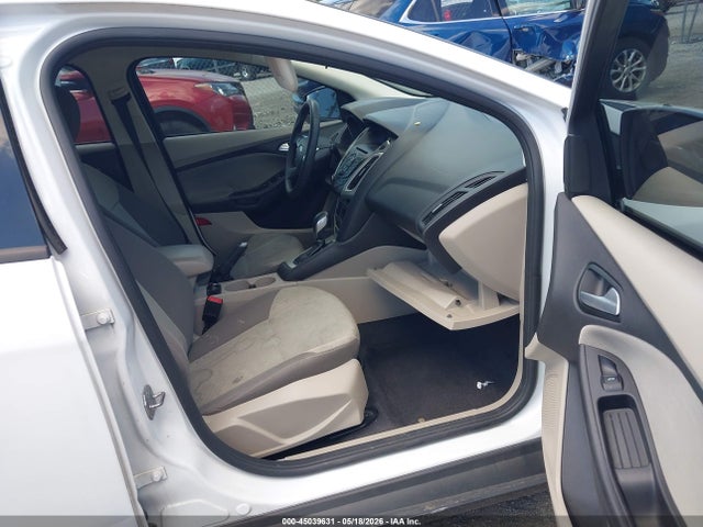 Продажа на аукционе авто 2014 Ford Focus Se, vin: 1FADP3K29EL415844, номер лота: 45039631