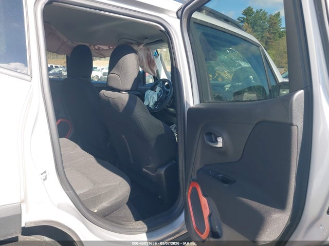 Jeep Renegade Upland Edition 4x4 2018 ZACCJBAB6JPH38046 Image 8