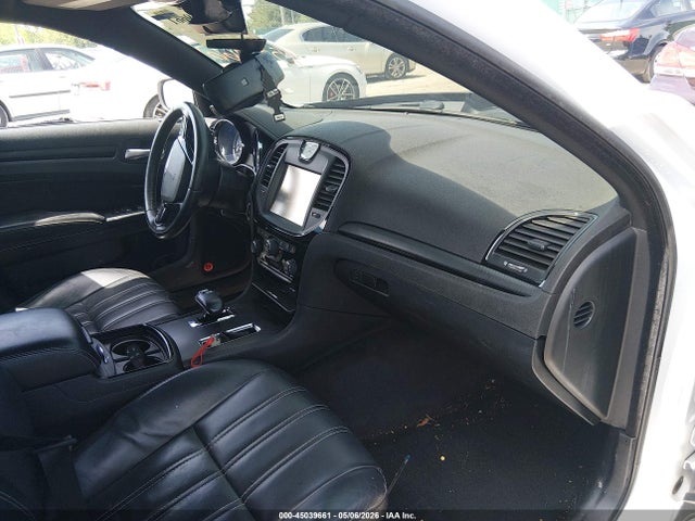 45039661 :رقم المزاد ، 2C3CCABG6EH144325 vin ، 2014 Chrysler 300 300s مزاد بيع