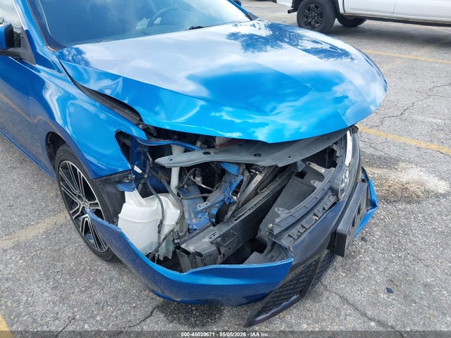 2016 Toyota Camry Se მანქანა იყიდება აუქციონზე, vin: 4T1BF1FKXGU560340, აუქციონის ნომერი: 45039671