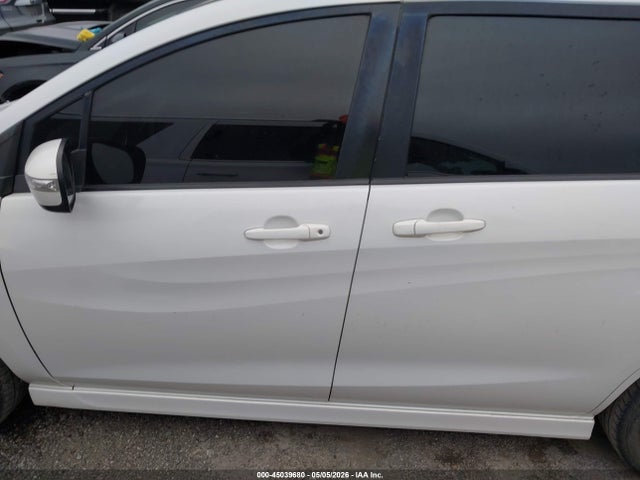 2013 Mazda Mazda5 Touring მანქანა იყიდება აუქციონზე, vin: JM1CW2CL7D0160332, აუქციონის ნომერი: 45039680