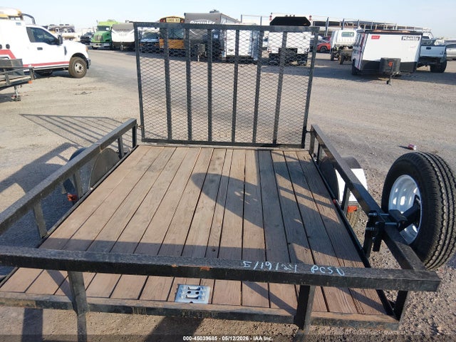 4YMBU0811PN004868 Carry On Trailer