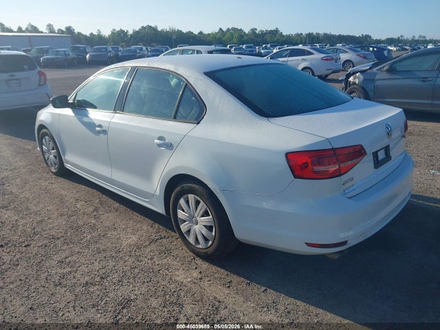 Продаж на аукціоні авто 2015 Volkswagen Jetta 2.0l S, vin: 3VW2K7AJXFM331982, номер лоту: 45039689