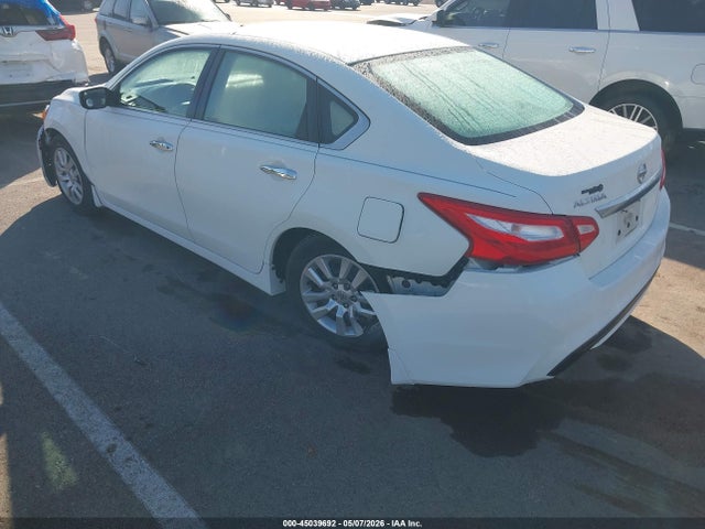 Продаж на аукціоні авто 2017 Nissan Altima 2.5 S, vin: 1N4AL3AP8HC299195, номер лоту: 45039692