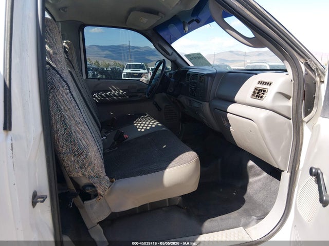 Auction sale of the 2003 Ford F-450 Xl/xlt, vin: 1FDXF46P33ED89289, lot number: 45039716