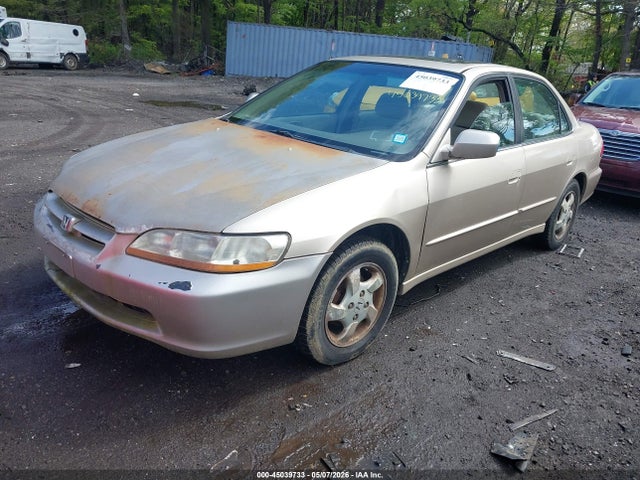 45039733 :رقم المزاد ، 1HGCG667XYA149815 vin ، 2000 Honda Accord 2.3 Ex مزاد بيع