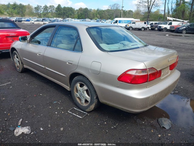 45039733 :رقم المزاد ، 1HGCG667XYA149815 vin ، 2000 Honda Accord 2.3 Ex مزاد بيع