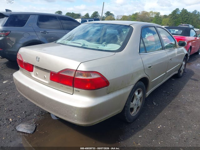 45039733 :رقم المزاد ، 1HGCG667XYA149815 vin ، 2000 Honda Accord 2.3 Ex مزاد بيع