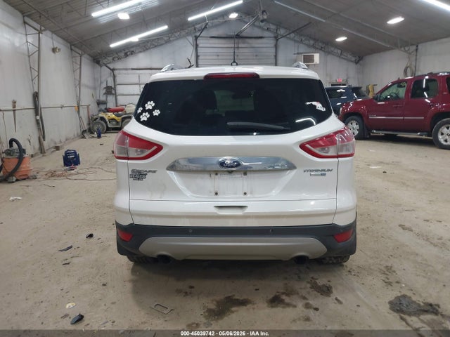 45039742 :رقم المزاد ، 1FMCU9JX2GUB55116 vin ، 2016 Ford Escape Titanium مزاد بيع