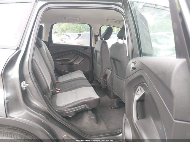 45039744 :رقم المزاد ، 1FMCU0F75KUA41477 vin ، 2019 Ford Escape S مزاد بيع