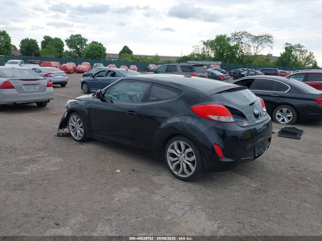 Продаж на аукціоні авто 2013 Hyundai Veloster Base W/gray, vin: KMHTC6AD0DU114258, номер лоту: 45039762