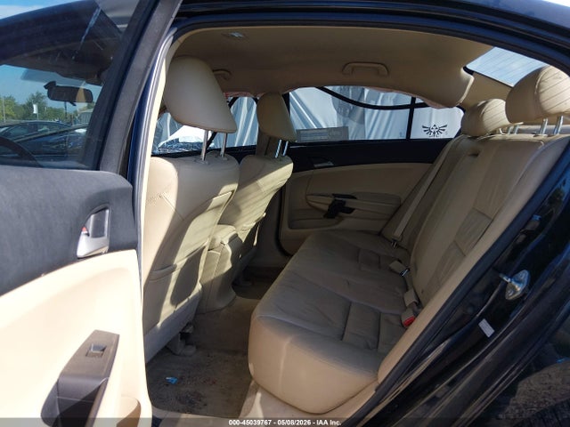 45039767 :رقم المزاد ، 1HGCP2F68BA078220 vin ، 2011 Honda Accord 2.4 Se مزاد بيع