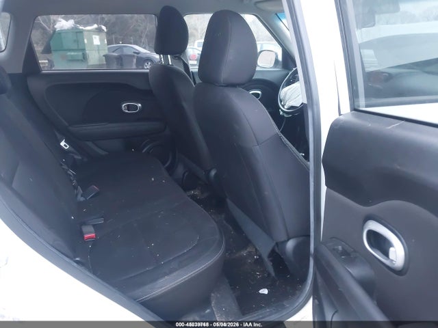 Продажа на аукционе авто 2016 Kia Soul, vin: KNDJN2A27G7305949, номер лота: 45039768
