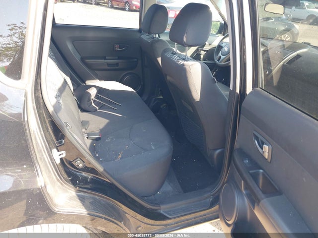 45039772 :رقم المزاد ، KNDJT2A29B7240083 vin ، 2011 Kia Soul + مزاد بيع