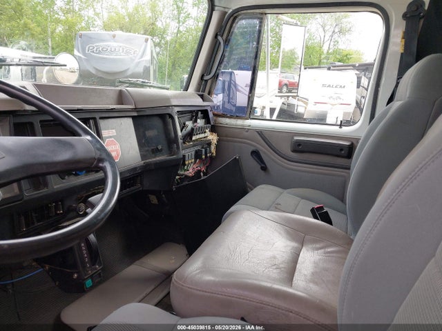 Продаж на аукціоні авто 2002 International 4000 4700, vin: 1HTSCABMX2H534376, номер лоту: 45039815