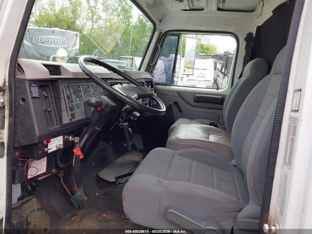 Продаж на аукціоні авто 2002 International 4000 4700, vin: 1HTSCABMX2H534376, номер лоту: 45039815