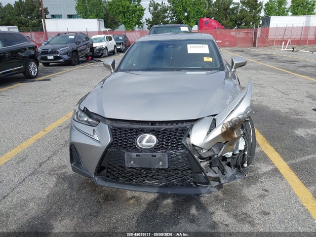 Lexus IS 200T 2017 JTHBA1D25H5043480 Image 12