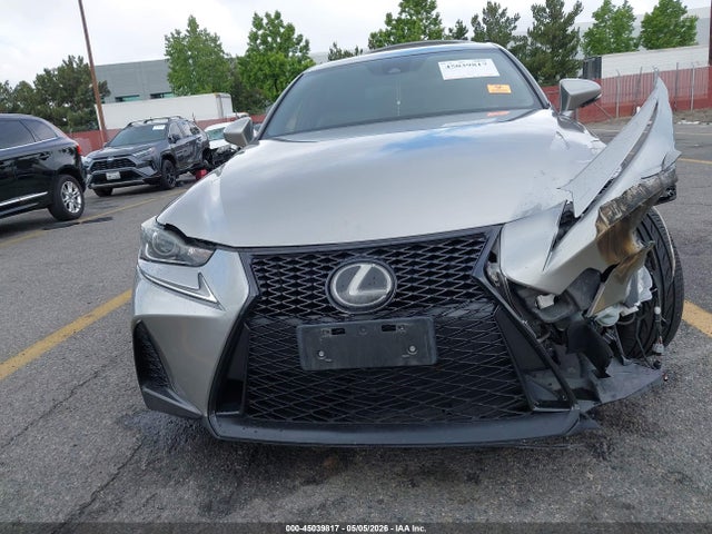 Lexus IS 200T 2017 JTHBA1D25H5043480 Image 6