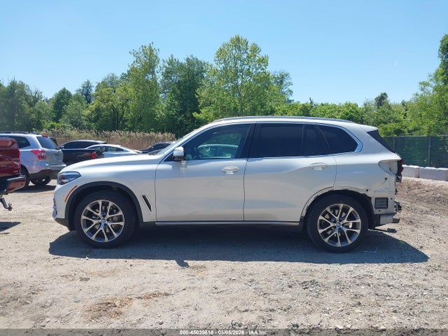 2021 Bmw X5 Xdrive40i მანქანა იყიდება აუქციონზე, vin: 5UXCR6C05M9D86578, აუქციონის ნომერი: 45039818