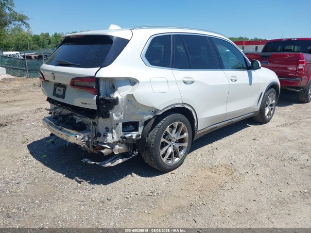 2021 Bmw X5 Xdrive40i მანქანა იყიდება აუქციონზე, vin: 5UXCR6C05M9D86578, აუქციონის ნომერი: 45039818