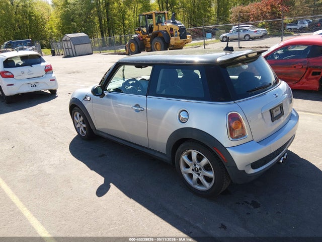 45039826 :رقم المزاد ، WMWMF73599TW86242 vin ، 2009 Mini Cooper S مزاد بيع