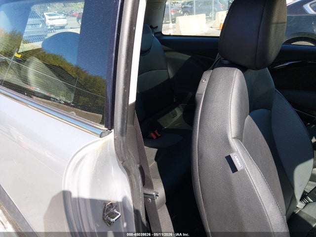 45039826 :رقم المزاد ، WMWMF73599TW86242 vin ، 2009 Mini Cooper S مزاد بيع