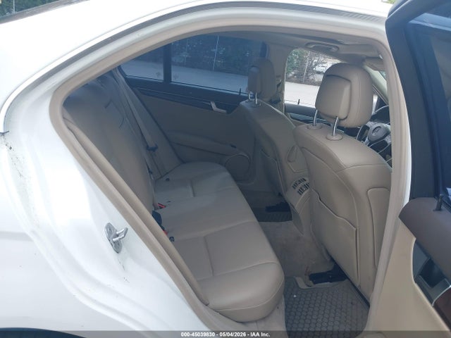 2014 Mercedes-benz C 250 Sport მანქანა იყიდება აუქციონზე, vin: WDDGF4HBXEA965160, აუქციონის ნომერი: 45039830