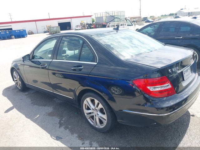 Aukcja sprzedaży 2013 Mercedes-benz C 300 Luxury 4matic/sport 4matic, vin: WDDGF8AB3DA815021, numer aukcji: 45039835