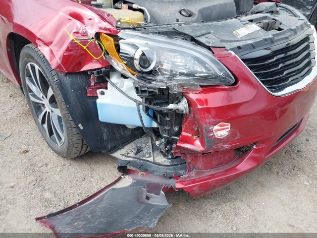 45039859 :رقم المزاد ، 1C3CCBBG5DN715363 vin ، 2013 Chrysler 200 Touring مزاد بيع