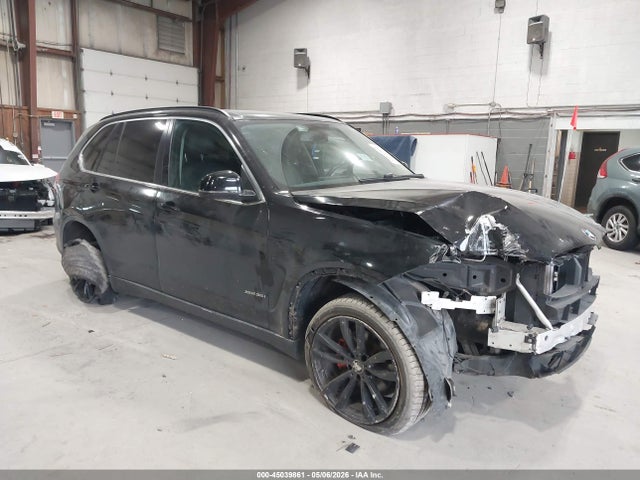 45039861 :رقم المزاد ، 5UXKR0C50F0P06995 vin ، 2015 Bmw X5 Xdrive35i مزاد بيع