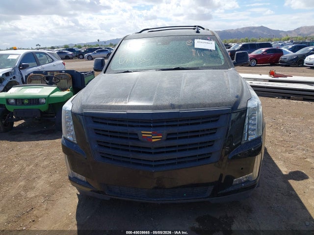 Продажа на аукционе авто 2015 Cadillac Escalade Platinum, vin: 1GYS4PKJ2FR558409, номер лота: 45039865
