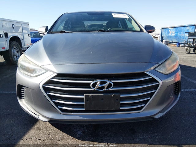 5NPD84LF2JH297682 Hyundai ELANTRA SEL