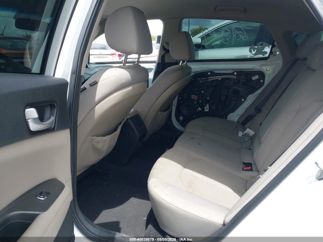 5XXGT4L36HG144651 KIA Optima Lx