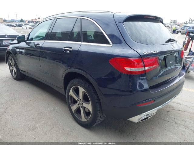 45039891 :رقم المزاد ، WDC0G4JB8JV099863 vin ، 2018 Mercedes-benz Glc 300 مزاد بيع