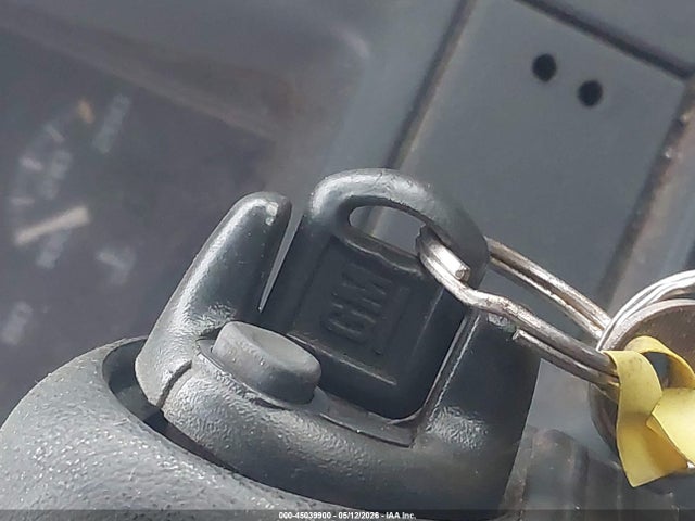 45039900 :رقم المزاد ، 1GTGC24J2TE551932 vin ، 1996 Gmc Sierra C2500 مزاد بيع