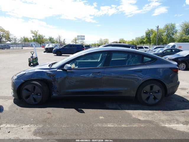 Tesla Model 3 Rear-wheel Drive 2023 5YJ3E1EAXPF654540 Image 14
