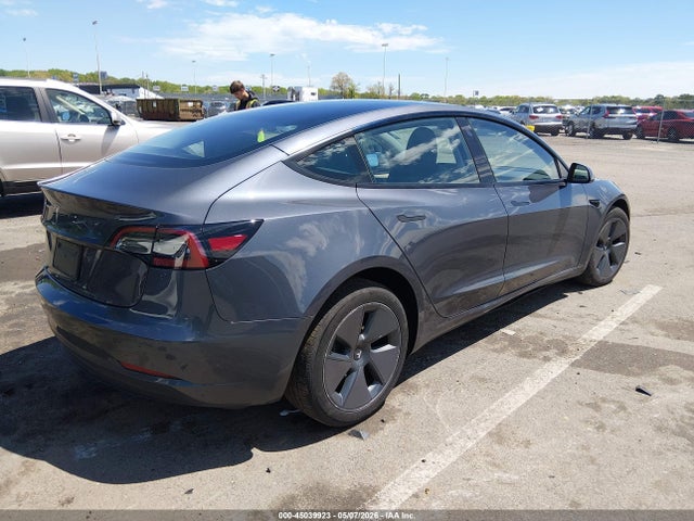 Tesla Model 3 Rear-wheel Drive 2023 5YJ3E1EAXPF654540 Image 4