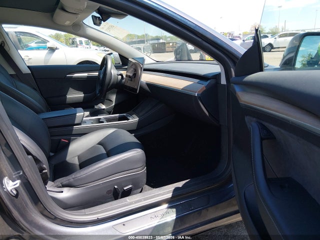 Tesla Model 3 Rear-wheel Drive 2023 5YJ3E1EAXPF654540 Image 5
