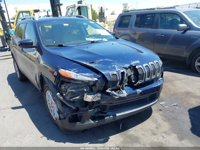 1C4PJLCSXFW631600 Jeep Cherokee Latitude