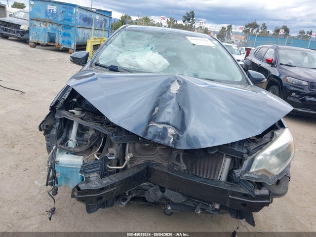 45039924 :رقم المزاد ، 5YFBURHE7FP211003 vin ، 2015 Toyota Corolla S Plus مزاد بيع