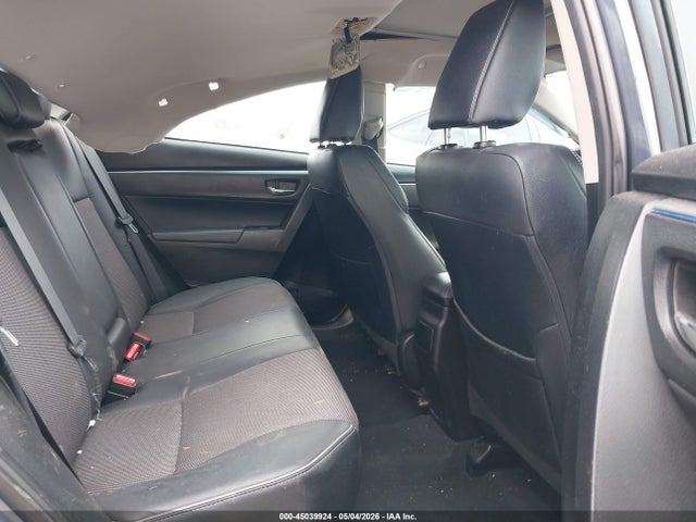 45039924 :رقم المزاد ، 5YFBURHE7FP211003 vin ، 2015 Toyota Corolla S Plus مزاد بيع