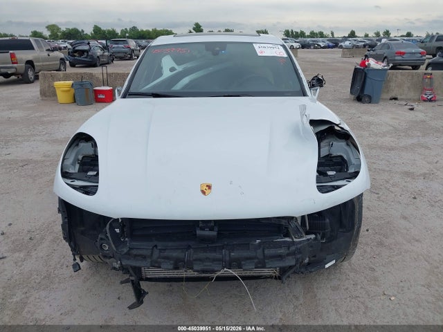 WP1AA2A50RLB13383 Porsche Macan T