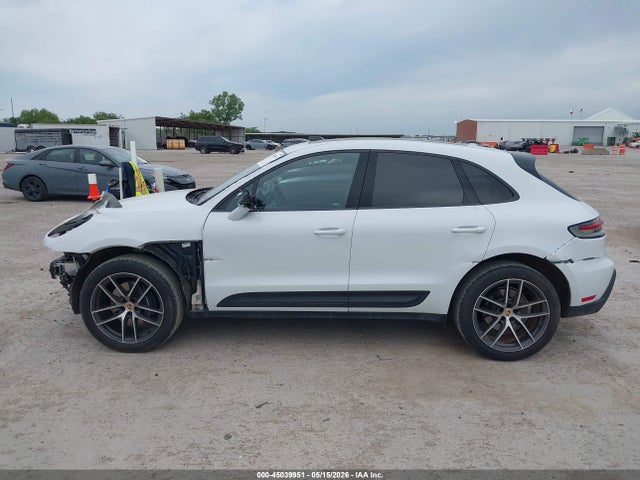 WP1AA2A50RLB13383 Porsche Macan T