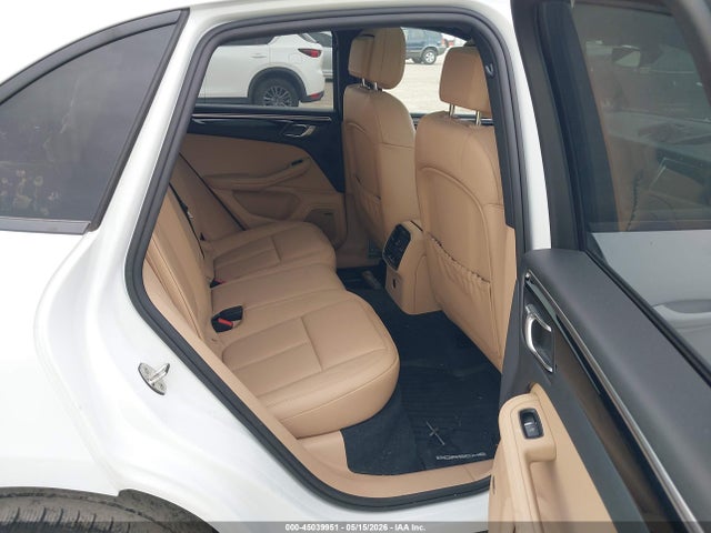 WP1AA2A50RLB13383 Porsche Macan T